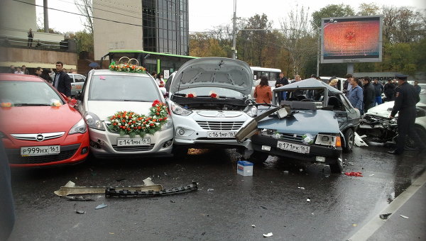 На свадьбу в происшествие На свадьбу в происшествие