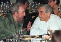 Президент Кубы Фидель Кастро и писатель Габриэль Гарсия Маркес Президент Кубы Фидель Кастро и писатель Габриэль Гарсия Маркес