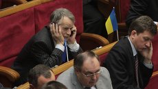 Экс-глава крымско-татарского Меджлиса Мустафа Джемилев Экс-глава крымско-татарского Меджлиса Мустафа Джемилев