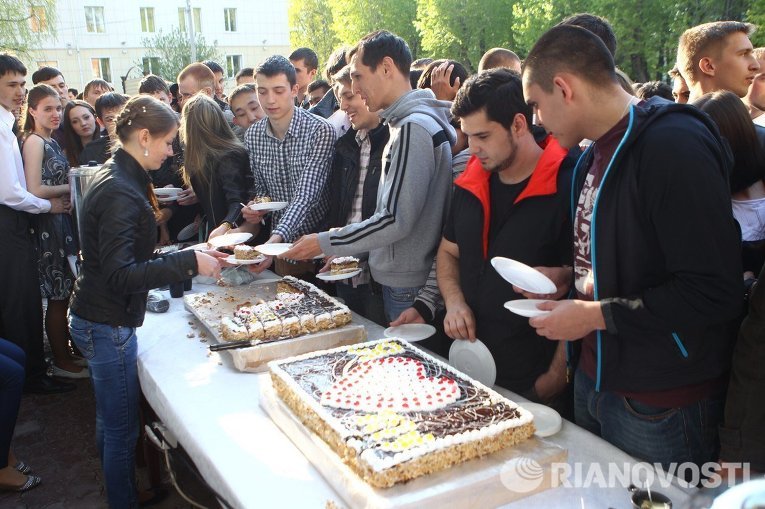Торт в честь 118-ой годовщины Томского политехнического университета Торт в честь 118-ой годовщины Томского политехнического университета