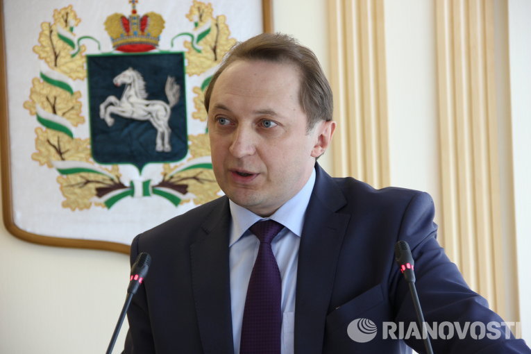 Кандидат в томские бизнес-омбудсмены, директор ООО Завод строительных конструкций Химстрой Сергей Мякишев Кандидат в томские бизнес-омбудсмены, директор ООО Завод строительных конструкций Химстрой Сергей Мякишев