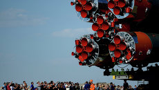 Вывоз и установка PH Союз-ФГ с ТПК Союз ТМА-13М на космодроме Байконур Вывоз и установка PH Союз-ФГ с ТПК Союз ТМА-13М на космодроме Байконур