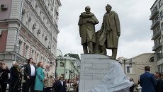 Открытие памятника основателям Московского Художественного театра К.С.Станиславскому и В.И.Немировичу-Данченко Открытие памятника основателям Московского Художественного театра К.С.Станиславскому и В.И.Немировичу-Данченко