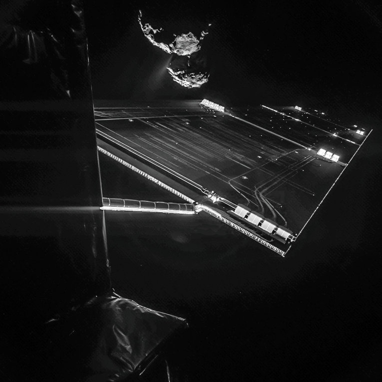 Селфи космического аппаратта Розетта (Rosetta). 7 октября 2014 Селфи космического аппаратта Розетта (Rosetta). 7 октября 2014