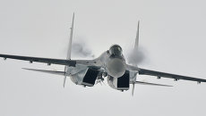 Многоцелевой сверхманевренный истребитель Су-35. Архивное фото Многоцелевой сверхманевренный истребитель Су-35. Архивное фото