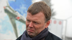 Представитель ОБСЕ Александр Хуг Представитель ОБСЕ Александр Хуг