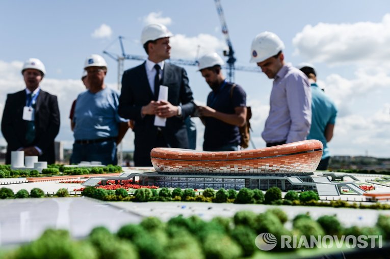 Макет стадиона Мордовия Арена, строящегося в Саранске для проведения матчей чемпионата мира по футболу 2018 года Макет стадиона Мордовия Арена, строящегося в Саранске для проведения матчей чемпионата мира по футболу 2018 года