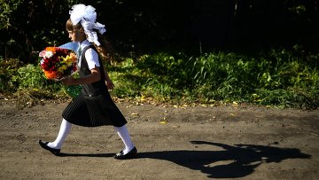 Для российских школьников начался новый учебный год