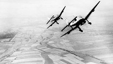 Немецкие пикирующие бомбардировщики Юнкерс Ju 87 Немецкие пикирующие бомбардировщики Юнкерс Ju 87