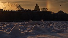 Санкт-Петербург зимой. Архивное фото Санкт-Петербург зимой. Архивное фото