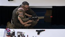 Ежегодное собрание Национальной стрелковой ассоциации в Хьюстоне Ежегодное собрание Национальной стрелковой ассоциации в Хьюстоне