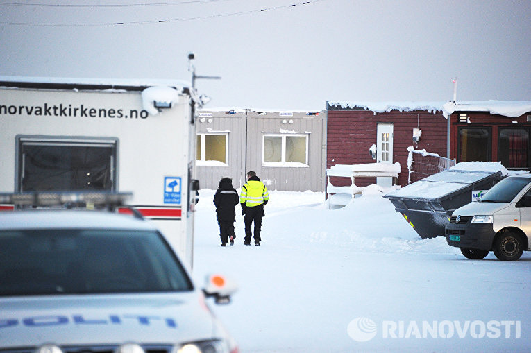 Лагерь для беженцев в районе города Киркенес на севере Норвегии Лагерь для беженцев в районе города Киркенес на севере Норвегии