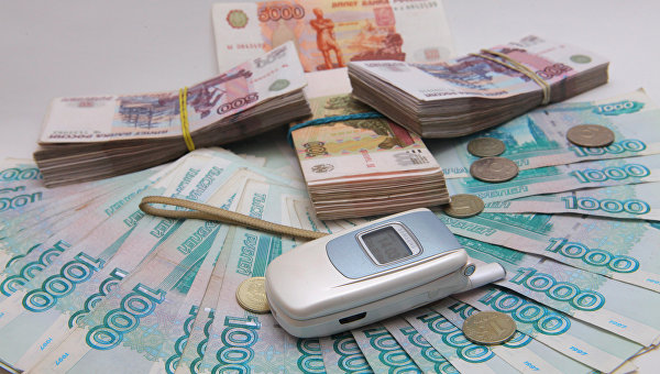 Средневзвешенный курс доллара вырос до 64,81 рубля