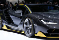 Автомобиль Lamborghini Centenario на 86-м международном автосалоне в Женеве. Март 2016 Автомобиль Lamborghini Centenario на 86-м международном автосалоне в Женеве. Март 2016