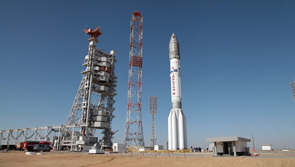 РКН Протон с космическим аппаратом миссии ExoMars - 2016 на космодроме Байконур РКН Протон с космическим аппаратом миссии ExoMars - 2016 на космодроме Байконур