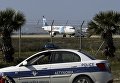 Самолет A320 компании EgyptAir в аэропорту Ларнаки, Кипр Самолет A320 компании EgyptAir в аэропорту Ларнаки, Кипр