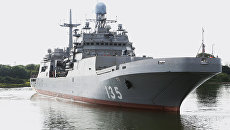 Большой десантный корабль Иван Грен в море на ходовых испытаниях Большой десантный корабль Иван Грен в море на ходовых испытаниях