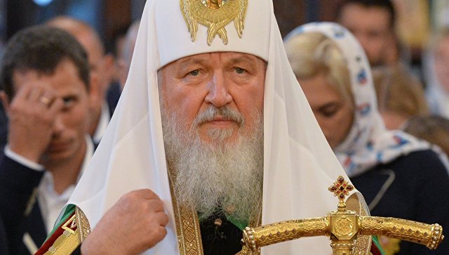 Патриарх Кирилл видит корни терроризма в "нравственном беспорядке личности"