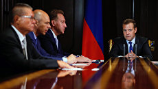 Премьер-министр РФ Дмитрий Медведев на совещании в резиденции Горки. 23 августа 2016 Премьер-министр РФ Дмитрий Медведев на совещании в резиденции Горки. 23 августа 2016