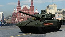 Танк Т-14 на гусеничной платформе Армата. Архивное фото Танк Т-14 на гусеничной платформе Армата. Архивное фото
