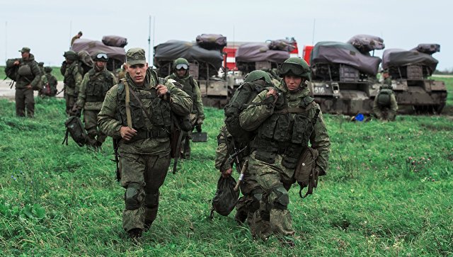 В Забайкалье на учениях военнослужащие укрыли от удара высокоточного оружия