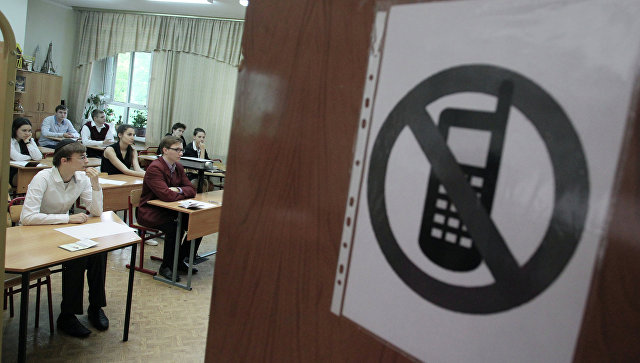 В Пензенской области сократили 2-х преподавателей за помощь учащимся на ЕГЭ