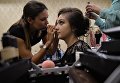 Участница конкурса Елена Семакина готовится к финалу 7-го конкурса красоты Мисс Независимость - 2016 в Москве Участница конкурса Елена Семакина готовится к финалу 7-го конкурса красоты Мисс Независимость - 2016 в Москве