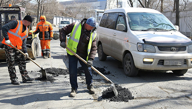 Прокуратура потребовала отремонтировать двухметровые ямы на дороге в Самаре