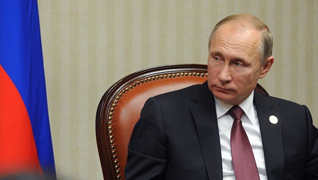 Путин призвал поддержать уровень расходов на фундаментальную науку