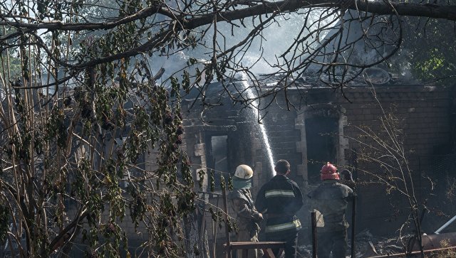 На западе Донецка при обстреле повреждено два дома