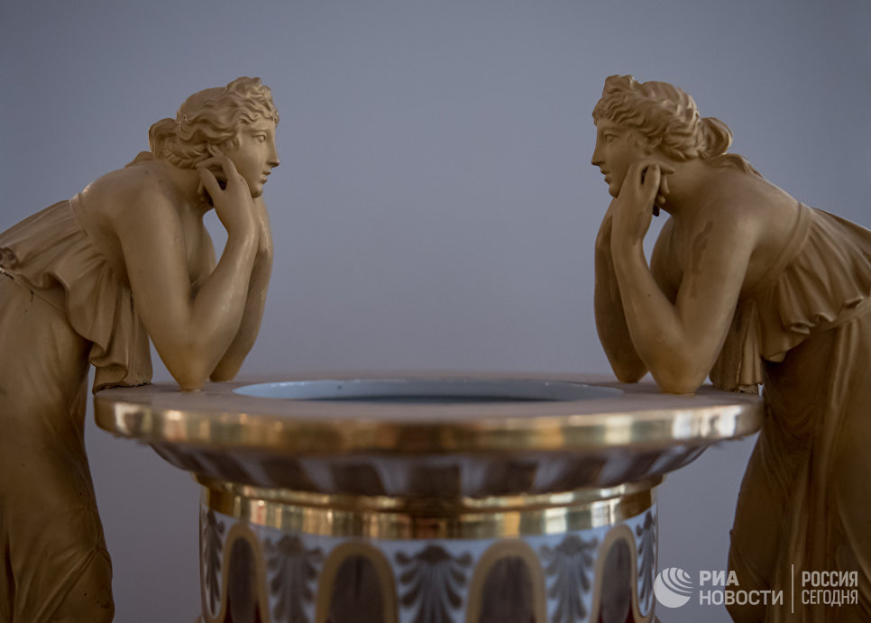 Коллекция музея Императорского Фарфорового завода в Санкт-Петербурге Коллекция музея Императорского Фарфорового завода в Санкт-Петербурге