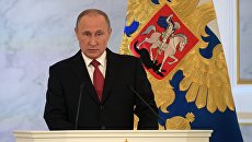 Президент РФ Владимир Путин выступает с ежегодным посланием Федеральному Собранию в Георгиевском зале Кремля. 1 декабря 2016 Президент РФ Владимир Путин выступает с ежегодным посланием Федеральному Собранию в Георгиевском зале Кремля. 1 декабря 2016
