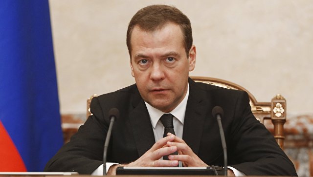 Медведев проведет совещание о перспективах развития железнодорожной отрасли