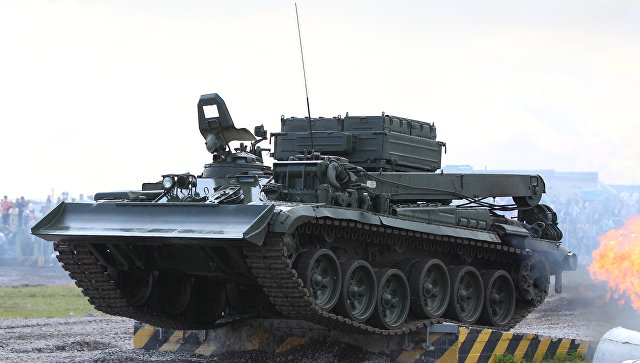 Партия модернизированных машин БРЭМ-1М поступила в ЗВО