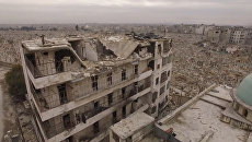 Руины вместо домов и безлюдные улицы – сирийский Алеппо после вывода боевиков Руины вместо домов и безлюдные улицы – сирийский Алеппо после вывода боевиков