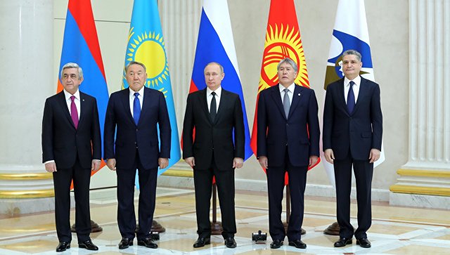 https://cdn4.img.ria.ru/images/148463/90/1484639099.jpg