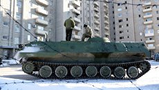 Бронемашина ВСУ в Авдеевке, Украина. Архивное фото Бронемашина ВСУ в Авдеевке, Украина. Архивное фото