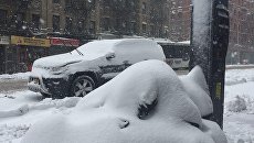 Снегопад в США. Архивное фото Снегопад в США. Архивное фото