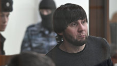 Бывший заместитель командира чеченского батальона Север Внутренних войск МВД России Заур Дадаев, обвиняемый в организации и совершении убийства политика Бориса Немцова, в Московском окружном военном суде. 14 февраля 2017 Бывший заместитель командира чеченского батальона Север Внутренних войск МВД России Заур Дадаев, обвиняемый в организации и совершении убийства политика Бориса Немцова, в Московском окружном военном суде. 14 февраля 2017