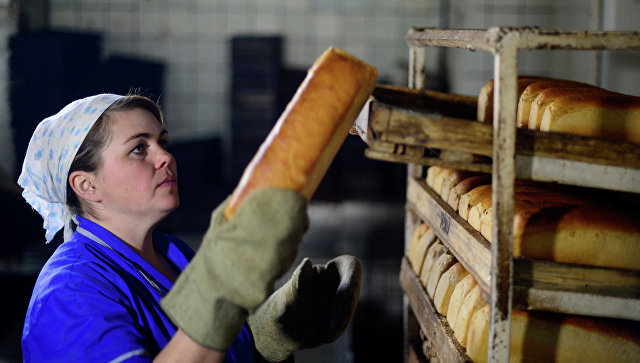 Производство хлеба. Архивное фото