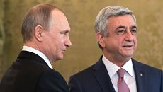 Президент РФ Владимир Путин и президент Армении Серж Саргсян во время встречи. 15 марта 2017 Президент РФ Владимир Путин и президент Армении Серж Саргсян во время встречи. 15 марта 2017