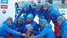 Мужская сборная Россия по биатлону выиграла малый Хрустальный глобус в зачете эстафет на Кубке мира в Холменколлене Мужская сборная Россия по биатлону выиграла малый Хрустальный глобус в зачете эстафет на Кубке мира в Холменколлене