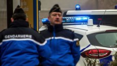 Сотрудники жандармерии и полиции во Франции. Архивное фото Сотрудники жандармерии и полиции во Франции. Архивное фото