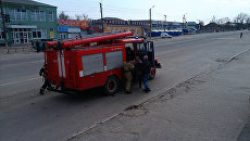 Пожарная машина в Харьковской области, Украина. Архивное фото Пожарная машина в Харьковской области, Украина. Архивное фото