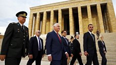 Госсекретарь США Рекс Тиллерсон во время визита в Анкару, Турция. 30 марта 2017 года Госсекретарь США Рекс Тиллерсон во время визита в Анкару, Турция. 30 марта 2017 года