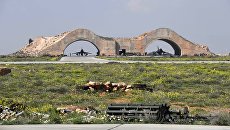 Последствия ракетного удара США по авиабазе в Сирии. 7 апреля 2017 Последствия ракетного удара США по авиабазе в Сирии. 7 апреля 2017