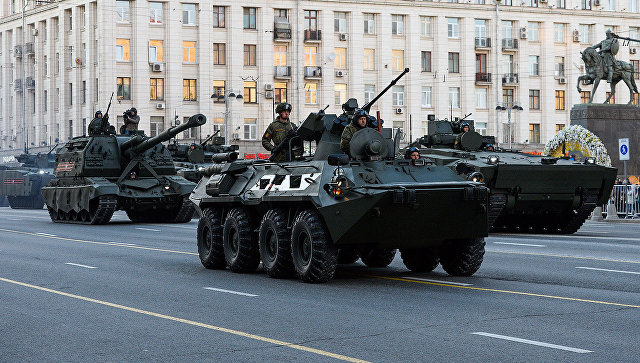 На Тверской улице к 9 маю начали наносить временную разметку На Тверской улице к 9 маю начали наносить временную разметку
