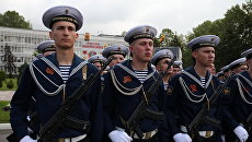 Моряки Черноморского флота РФ на параде в честь Дня Победы. Архивное фото Моряки Черноморского флота РФ на параде в честь Дня Победы. Архивное фото