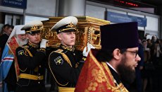 Прибытие ковчега с мощами святителя Николая Чудотворца в Москву Прибытие ковчега с мощами святителя Николая Чудотворца в Москву