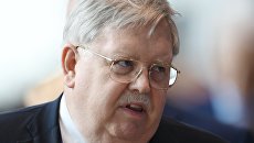 Посол США в России Джон Теффт. Архивное фото Посол США в России Джон Теффт. Архивное фото